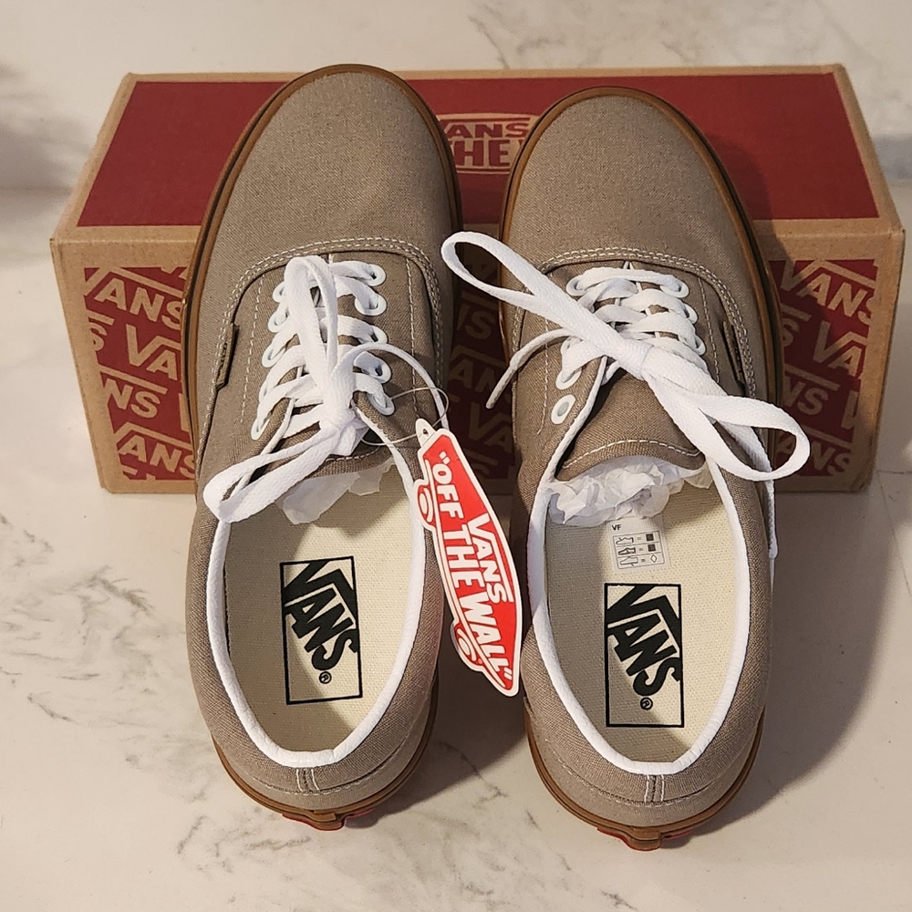 VANS "OFF THE WALL" SHOES